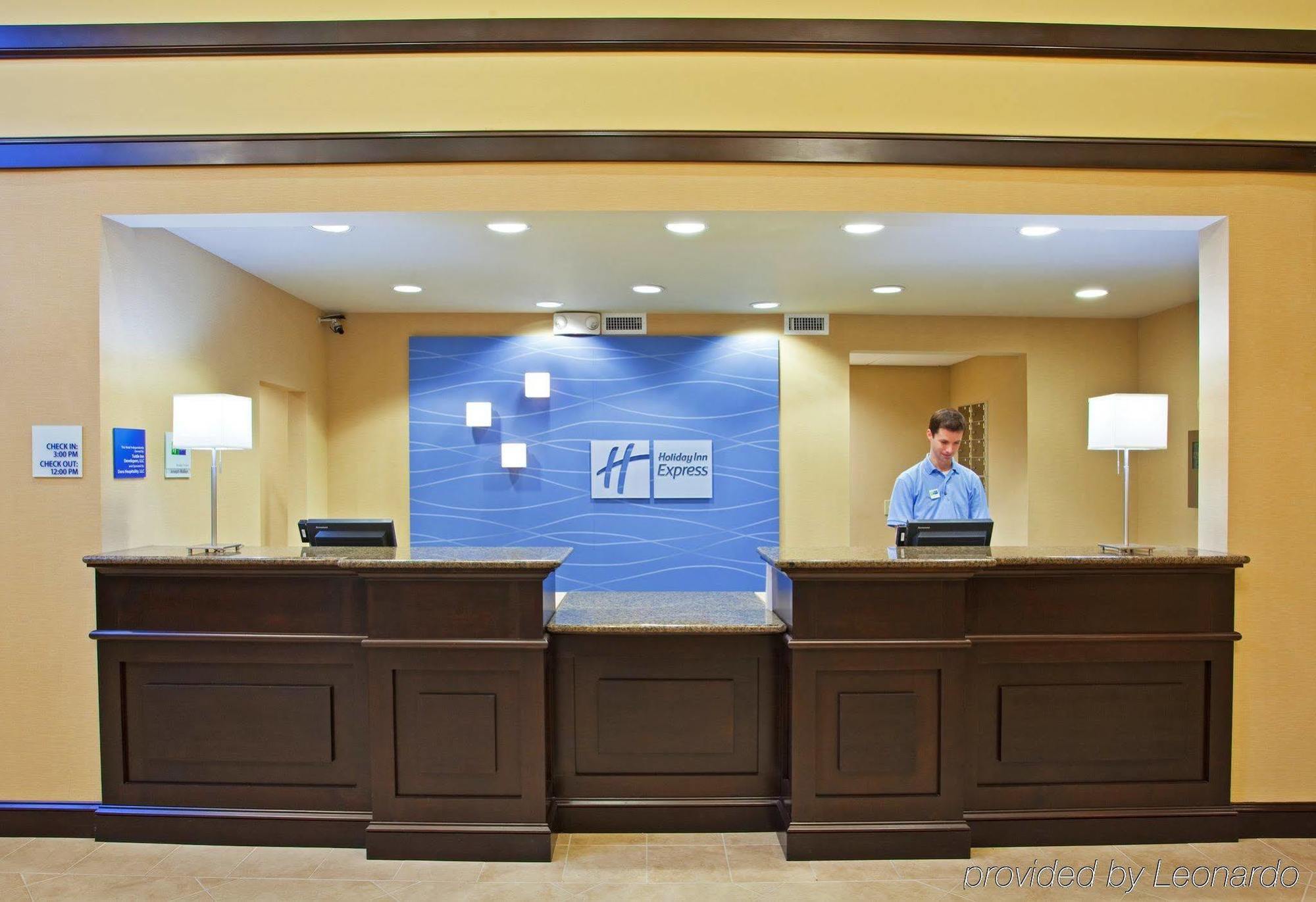 Holiday Inn Express - Columbus - Dublin By Ihg Exterior foto